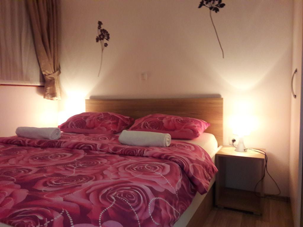 House Josipa Hotel Rakovica Luaran gambar