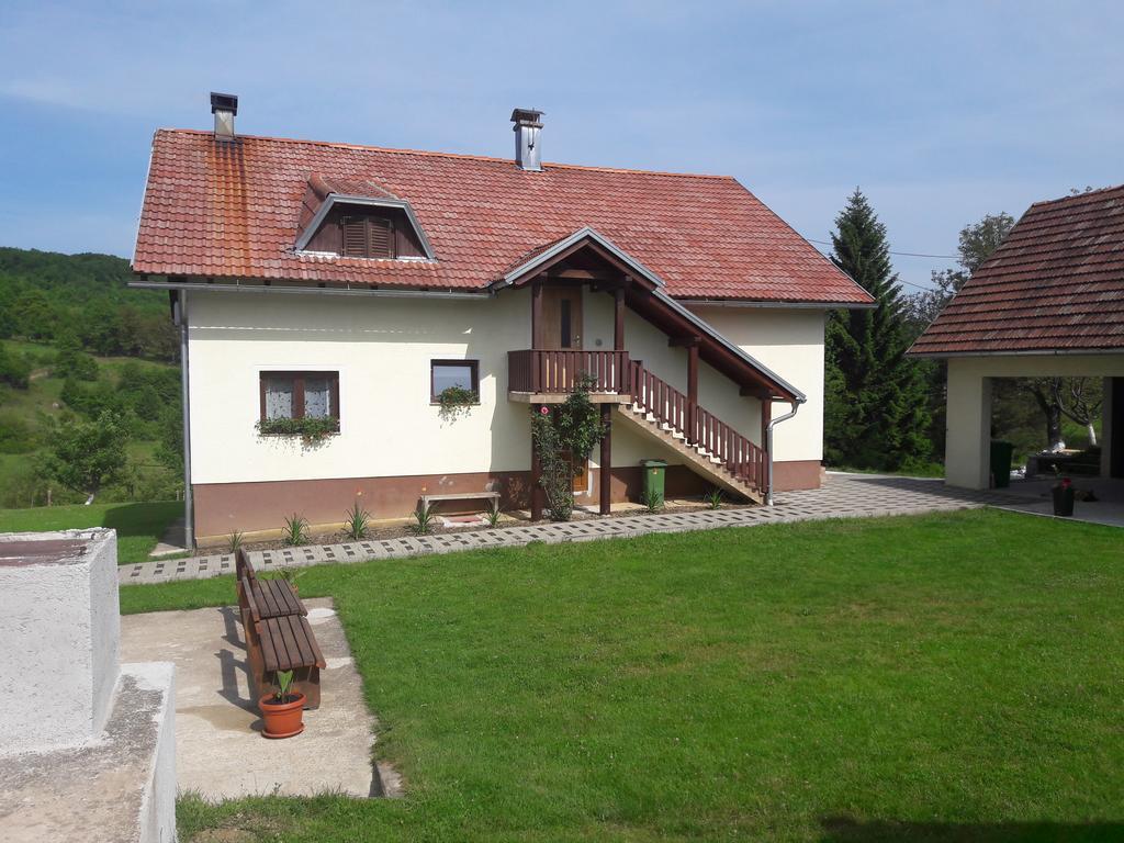House Josipa Hotel Rakovica Luaran gambar