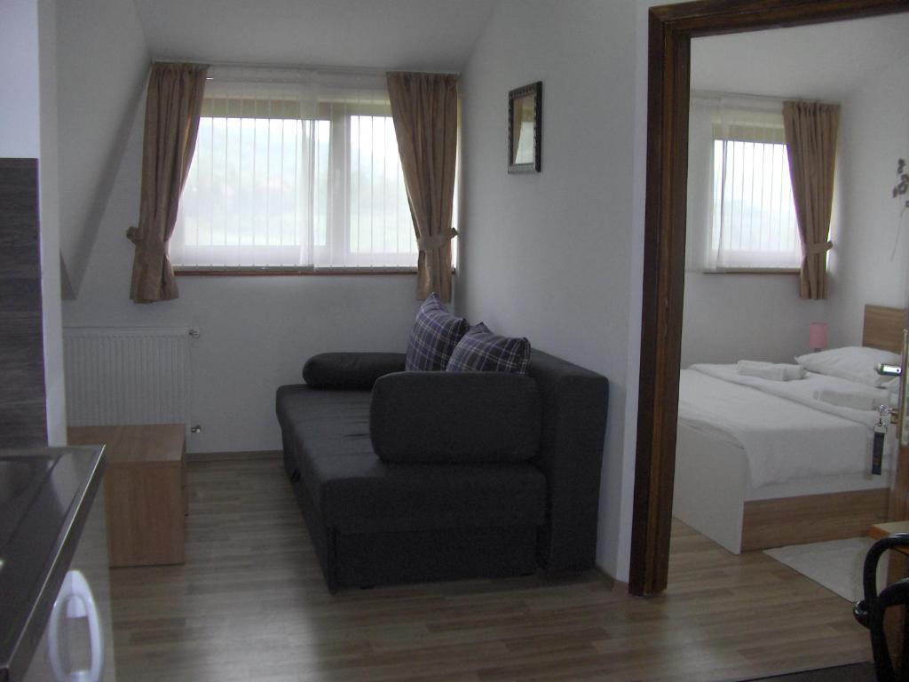 House Josipa Hotel Rakovica Bilik gambar